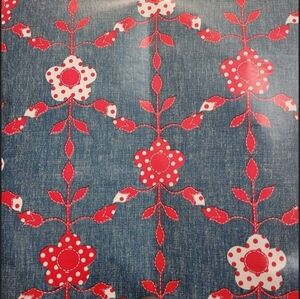 Vintage 70s denim look with red flowers Mac Tac